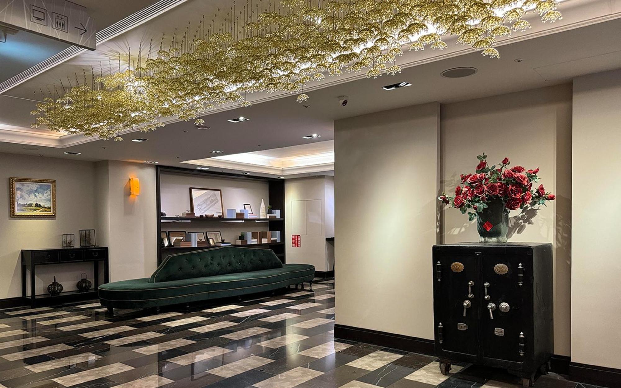 53 Hotel Taichung Exterior foto